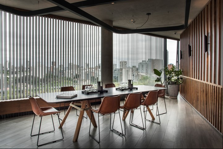 El coworking de Be Plaza, con luz natural.