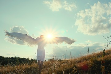 A qué ángel invocar para encontrar paz interior y eliminar el estrés 