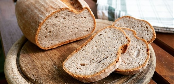 Cuál es el mejor pan para comer a los 50 años por sus proteínas, antioxidantes, fibra y magnesio