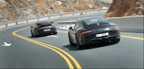 Porsche le mete electricidad a su mítico 911 y dice que es el más rápido de su historia