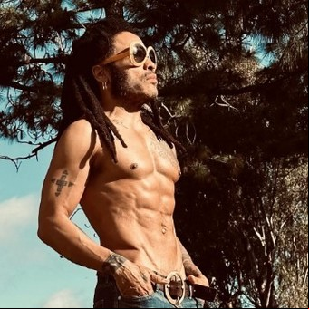 Lenny Kravitz, a punto de cumplir 60 y en gran estado físico: su festejo en familia, su casa en Brasil y su primer disco en 6 años