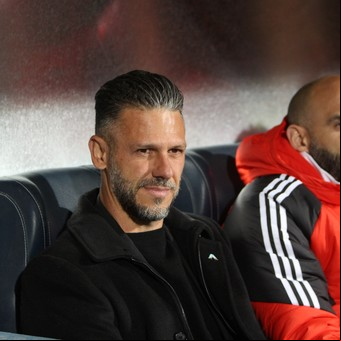 Polémica por la arenga de Demichelis en la eliminación de River: los tres ejemplos de "mala praxis" que cometió el DT y cómo habla Guardiola