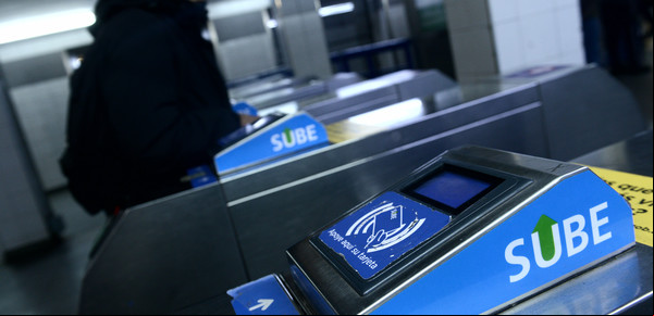 Pago con QR en el subte: las billeteras virtuales piden más tiempo para poner en marcha el sistema