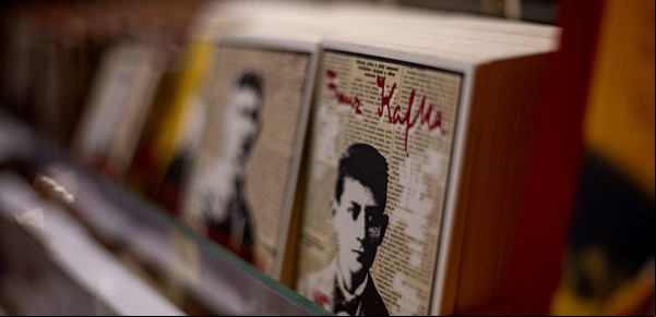 Se cumplen cien años de la publicación de "El Proceso" y de la fama póstuma de Kafka