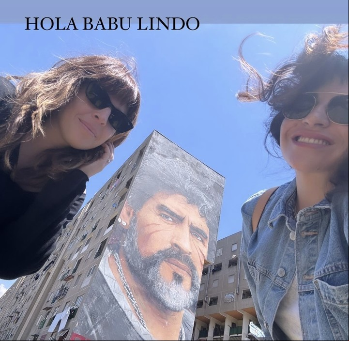 Gianinna y Dalma Maradona juntas en Nápoles recordando a Diego Maradona.