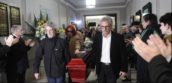Murió Tito Cossa: el último adiós a un militante de la cultura