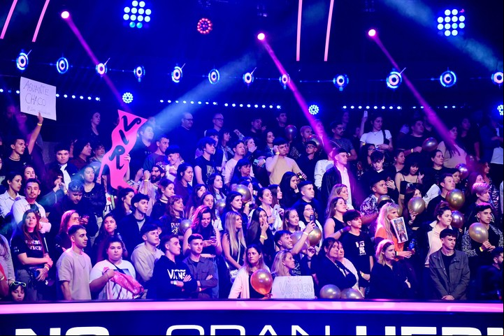 Los fans de Virginia desde la tribuna (Foto: Prensa Telefe)