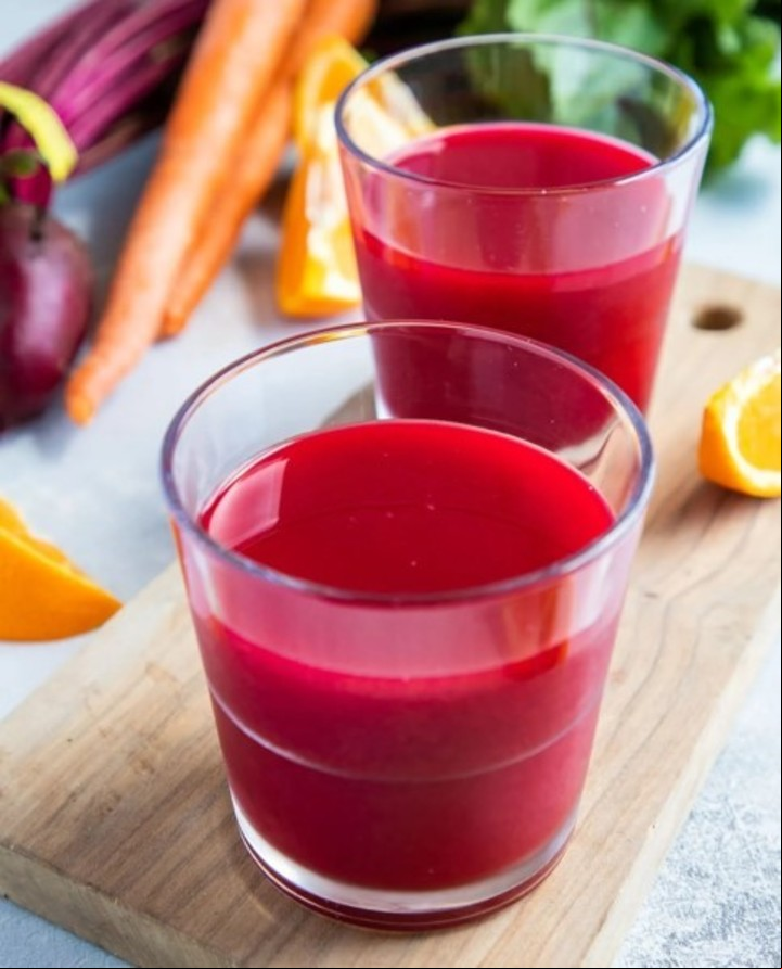 Paso a paso, cómo preparar el delicioso y nutritivo jugo de  remolacha con zanahoria.
