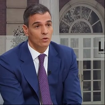 España: Pedro Sánchez anuncia que revisará y modificará la pauta oficial a los medios de comunicación 