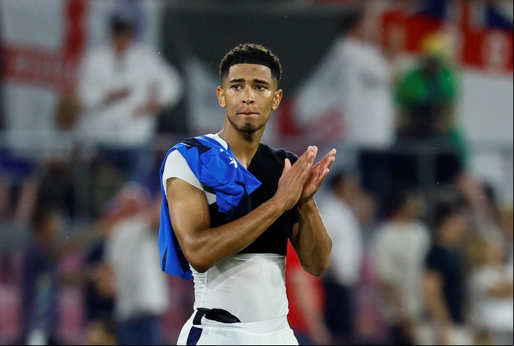 Jude Bellingham, uno de los dos futbolistas de Inglaterra que no juega en la Premier. Foto: REUTERS/Wolfgang Rattay.