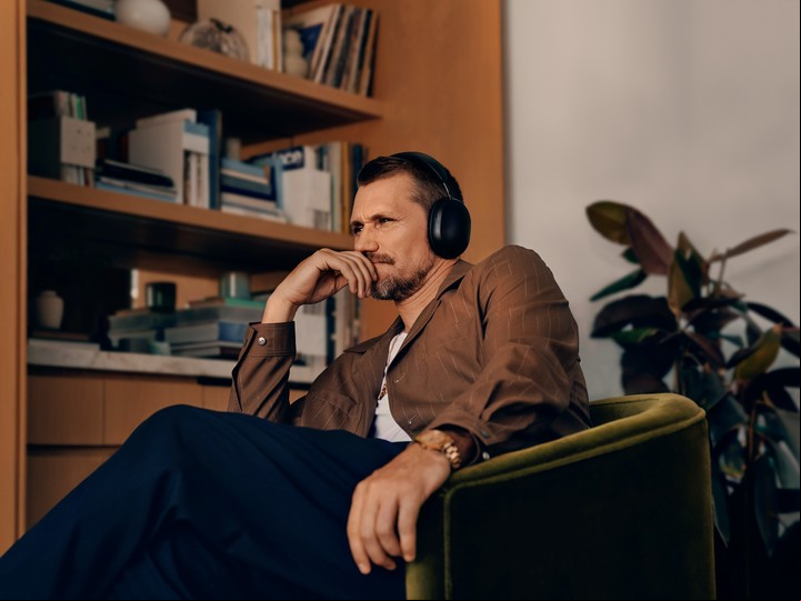 Estos dispositivos suelen incluir una app para personalizar cada uno de los detalles auditivos.