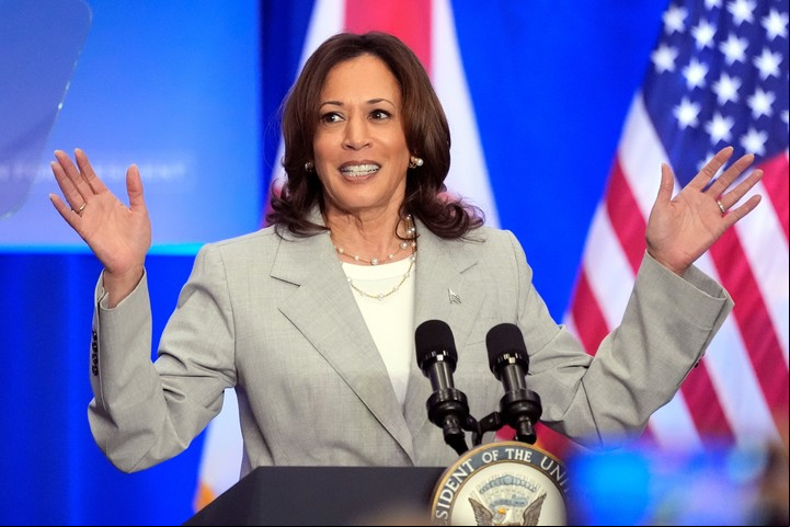 Kamala Harris suena para reemplazar a Joe Biden. Foto AP