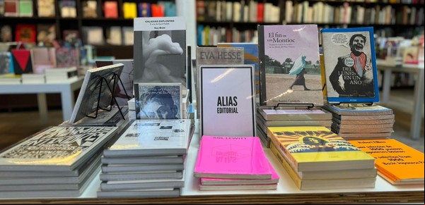 Alias: un manifiesto poético de estudio