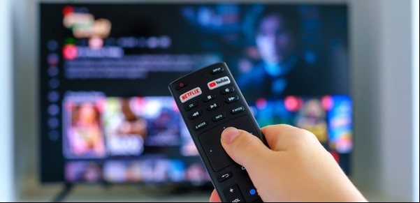 Netflix, Disney+, Flow y Max: qué hay que tener para no perderse las mejores series, películas y deportes, los precios y una guía de apps