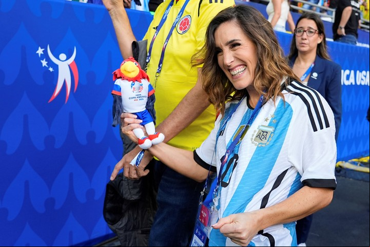 La Sole, presente en la Copa América. (AP Photo/Julio Cortez)