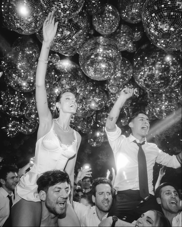 Las nuevas e inéditas fotos que compartieron Oriana Sabatini y Paulo Dybala de su casamiento. Foto: Instagram.