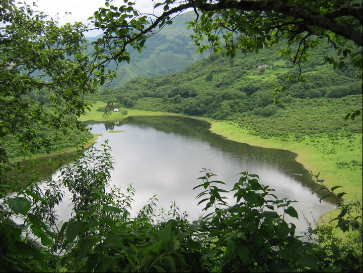 Lagunas en el Parque Nacional Potrero de Yala, en las Yungas jujeñas.