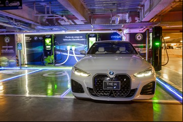 BMW invierte para instalar cargadores en Argentina y el SUV eléctrico que llegará pronto