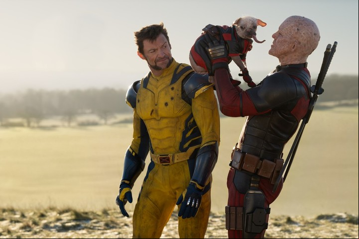 Wolverine, Deadpool y Dogpool, interpretado por el perro más feo del mundo.