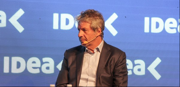Dólares del colchón: ARCA amenaza con limitarles la información fiscal a las provincias que no adhieran al régimen