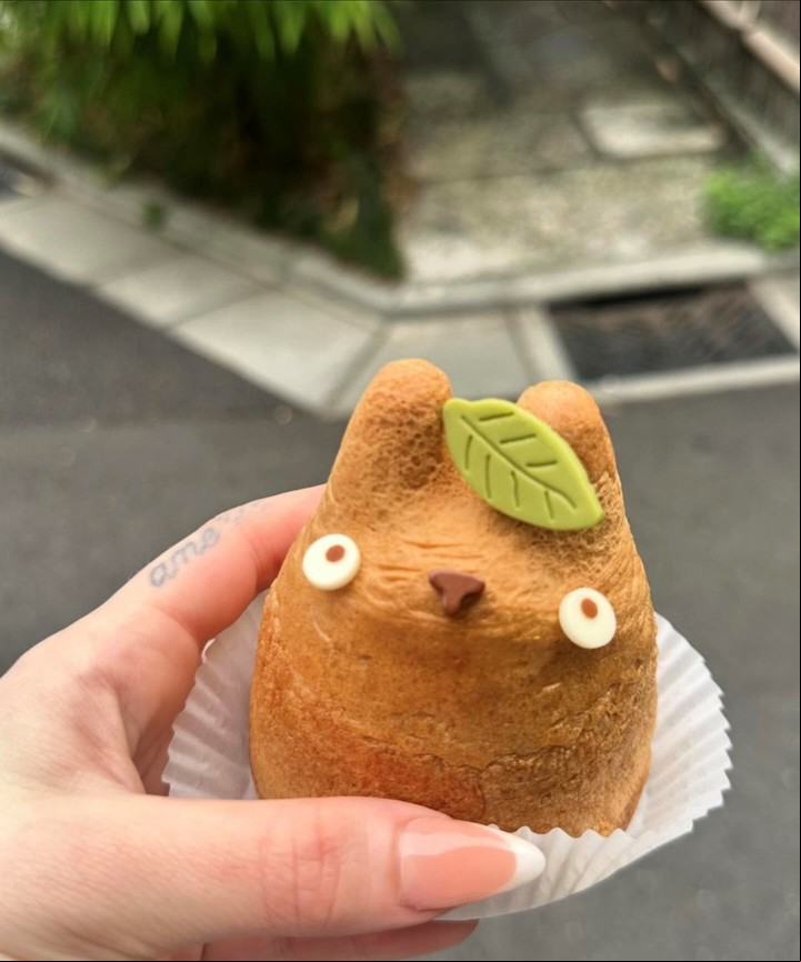 La cantante se animó a probar postres en Tokio. Foto: Instagram