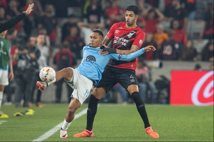 Bryan Reyna, autor del gol que no valió. Foto: EFE/ Hedeson Alves.
