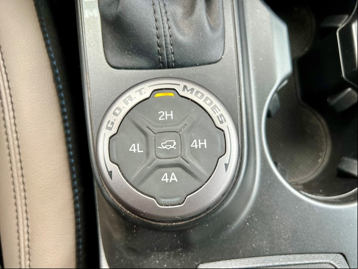 El sistema de tracción del Ford Bronco brinda múltiples opciones y programas en función del terreno.