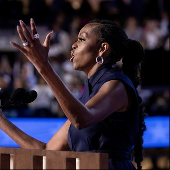 El feroz ataque de Michelle Obama a Donald Trump: tiene una "visión limitada y estrecha del mundo"