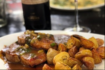 El bodegón de Núñez con platos abundantes y a buen precio: su especialidad son las pastas