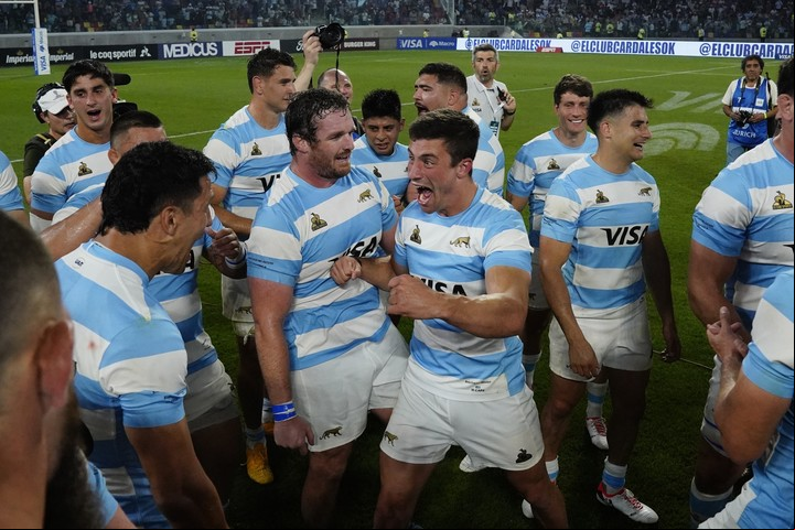 Los Pumas y la última victoria ante Sudáfrica en el Estadio Único Madre de Ciudades Santiago del Estero.
Foto: Emmanuel Fernández