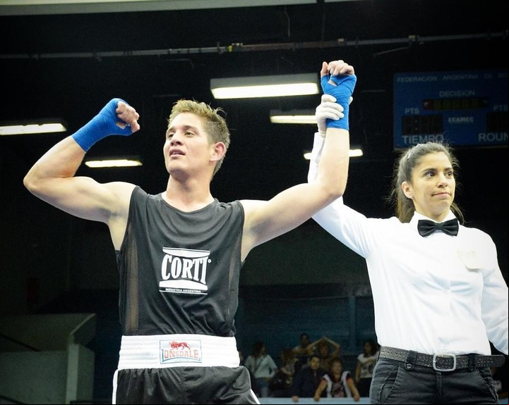Juan Leal fue campeón de la Liga Metropolitana de boxeo en 2014 y 2015.