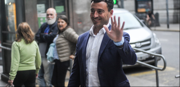 "No estamos dispuestos a entregarnos a la dádiva": estalló la interna radical en Córdoba por el acercamiento de Rodrigo de Loredo a Milei