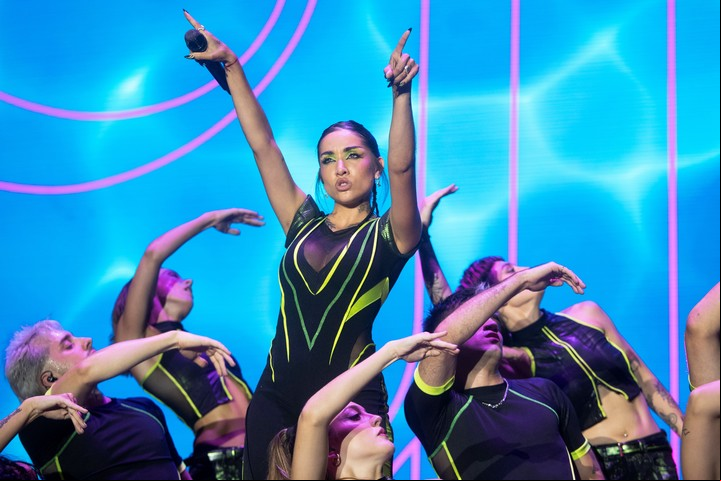 La "nena de Argentina". Así llaman a María Becerra, aquí en el Festival Cruilla de Barcelona.