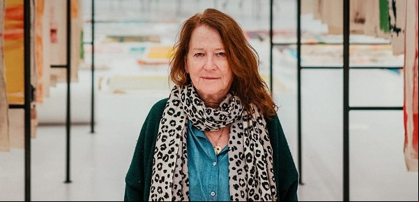 De la selva guatemalteca al museo portugués: la argentina Vivian Suter exhibe más de 500 obras en Lisboa