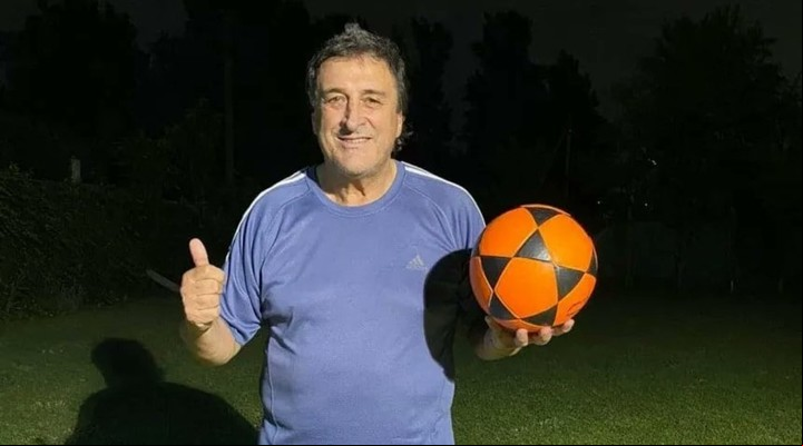 Carlos Tocco, un hombre del fútbol que se animó a cambiar de juego. Y no goleó, pero de a poco empezó a mostrarse en "cancha".