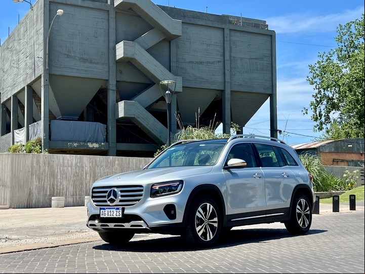 Mercedes-Benz GLB.
