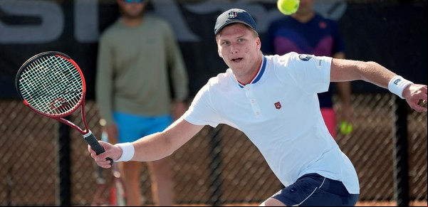 La confesión de Jenson Brooksby, promesa del tenis estadounidense: su lucha para superar un trastorno del espectro autista y las ganas de volver a brillar