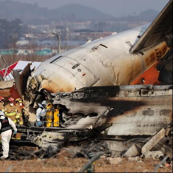 Corea del Sur: los 9 minutos que sentenciaron el trágico final del avión de Jeju Air que se estrelló en Muan