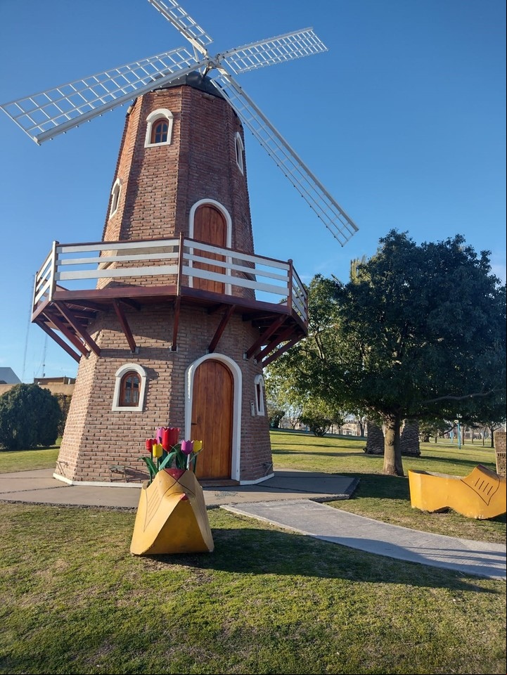 Este destino poco conocido ofrece actividades tanto culturales como al aire libre, lo que la hace versátil para distintos perfiles de viajeros. Foto: Turismo Tres Arroyos.