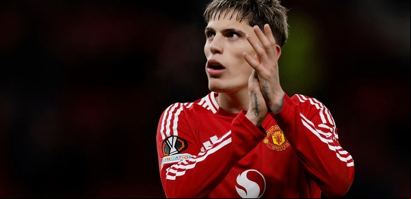 Alejandro Garnacho fue titular en el agónico triunfo de Manchester United aunque tiene la puerta abierta para salir al Chelsea