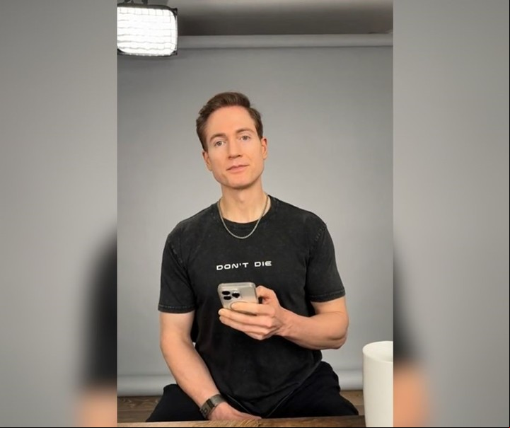 Johnson causó impacto en las redes con su publicación acerca de las erecciones. Foto: captura de video/Instagram @bryanjohnson_.