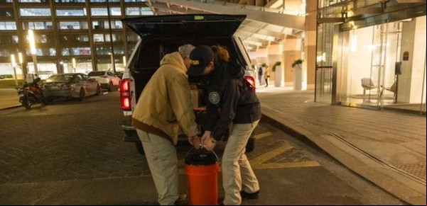 Encuentran las dos cajas negras del avión que se estrelló en Washington