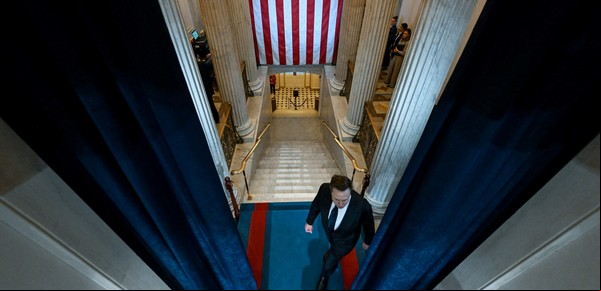 Elon Musk y su agresiva incursión en el gobierno federal de EE. UU.