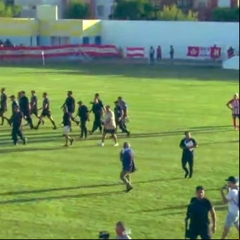 Torneo Regional: seis expulsados, partido suspendido y polémico ascenso de Costa Brava de General Pico al Federal A