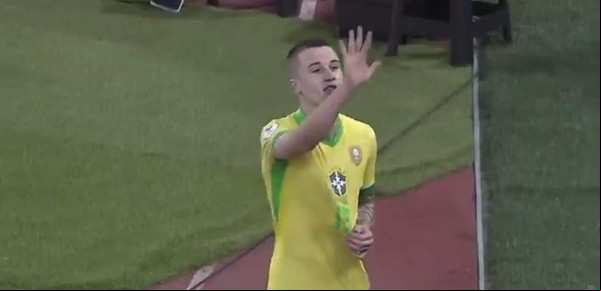 Polémica en el Sudamericano Sub 20: la burla de Igor Serrote y el festejo con 'Olé'de los jugadores de Brasil por la derrota de Argentina