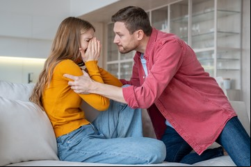 Relaciones tóxicas: un psicólogo señala las 10 "señales de peligro" para identificar comportamientos dañinos