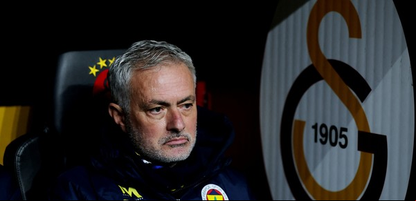 Jose Mourinho, acusado de racismo en Turquía: la fuerte defensa de una exestrella del fútbol mundial que llama "mi padre" al DT portugués