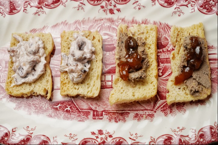 Prolijo y delicado, parte del aperitivo de la semana de Casa Filomena. Foto: Martín Bonetto