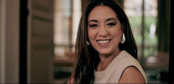 La "psicóloga" más famosa de la Argentina se confiesa: Lorena Vega, la actriz de Envidiosa, una malabarista con cinco trabajos a la vez