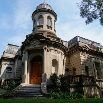 El palacio que construyó un vecino ilustre y adoptó el apellido de la familia que lo convirtió en museo 